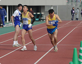 陸上競技部